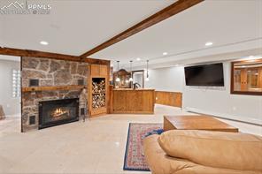 100 Kinnikinnik Drive