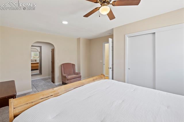 100 Kinnikinnik Drive