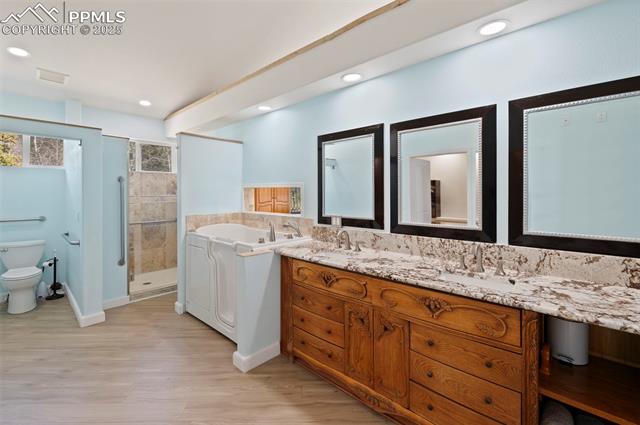 100 Kinnikinnik Drive