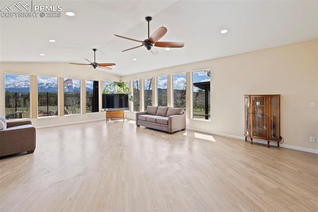 100 Kinnikinnik Drive