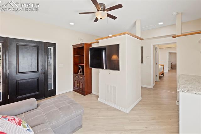 100 Kinnikinnik Drive