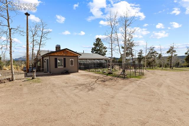 100 Kinnikinnik Drive