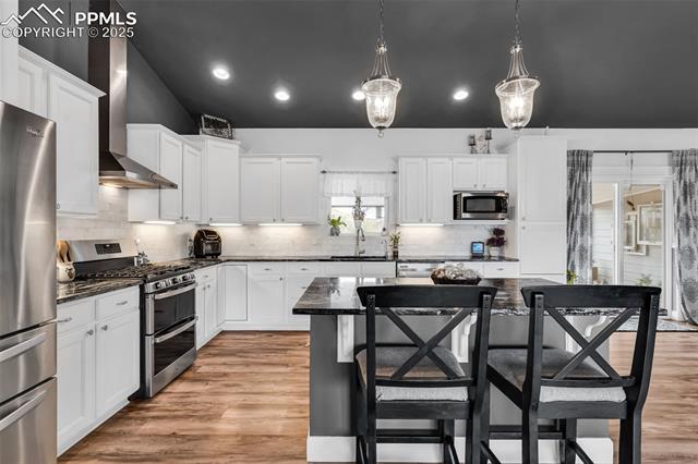 10380 Coyote Lane