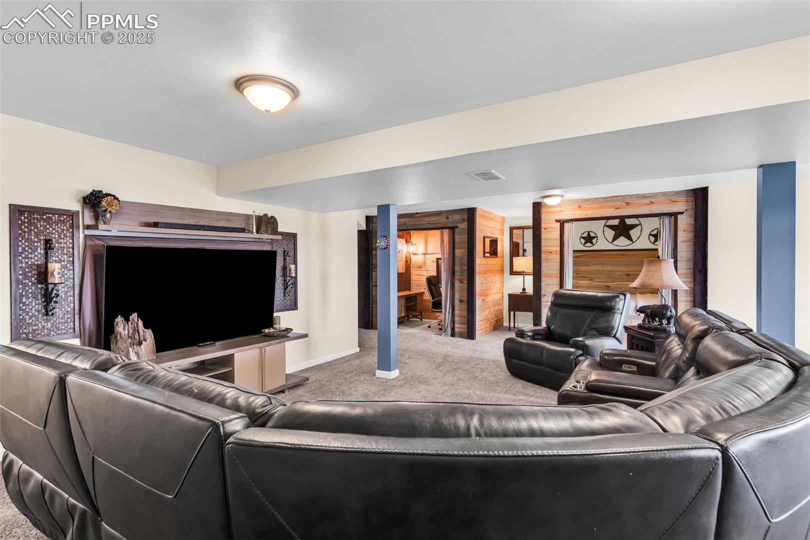 10380 Coyote Lane