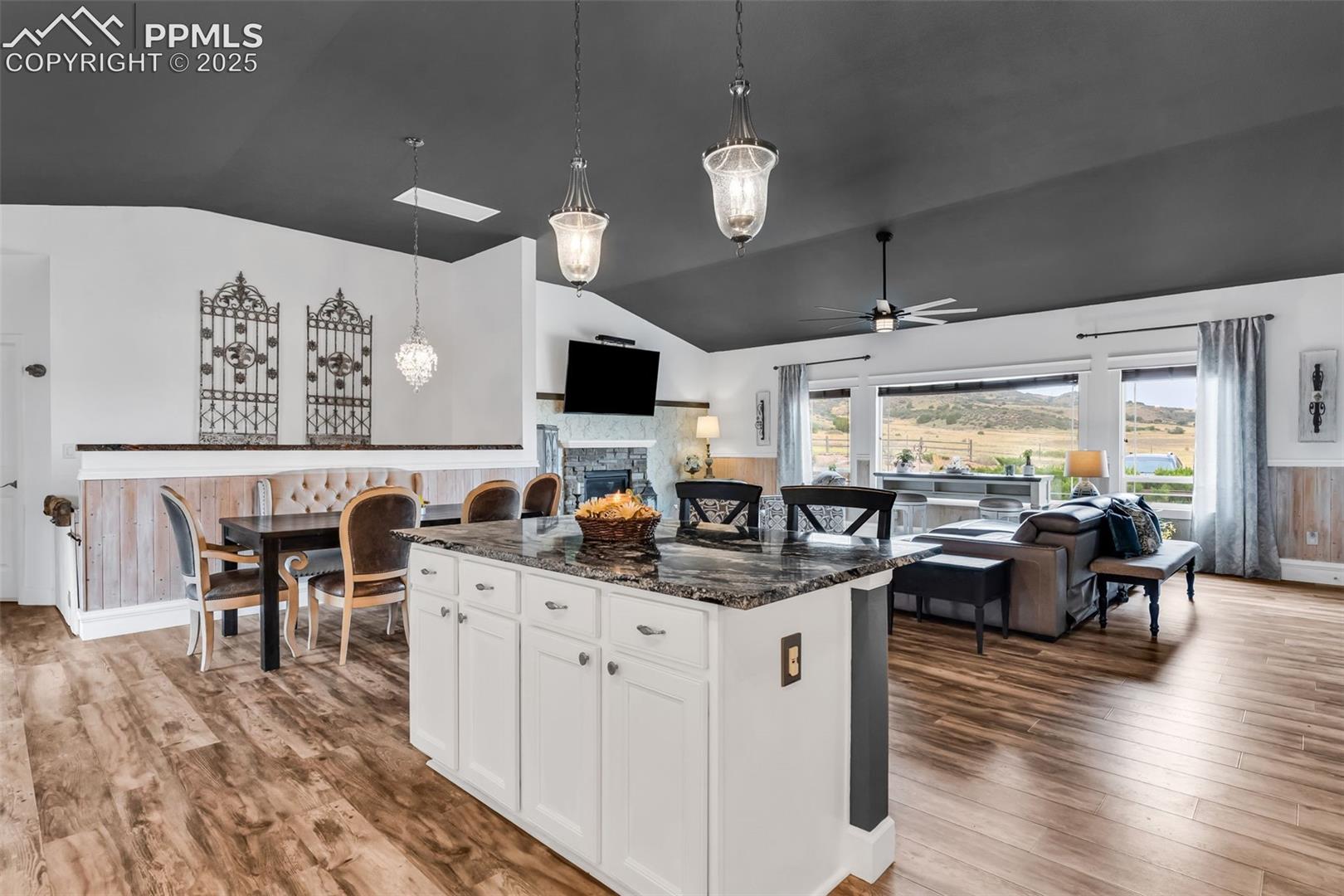 10380 Coyote Lane
