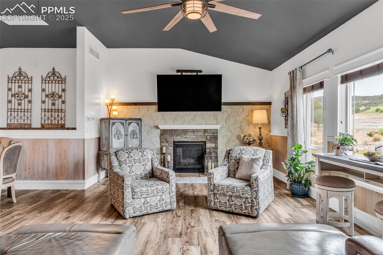 10380 Coyote Lane