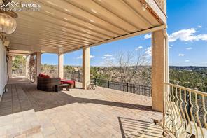 1025 Garlock Court
