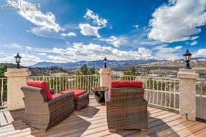 1025 Garlock Court