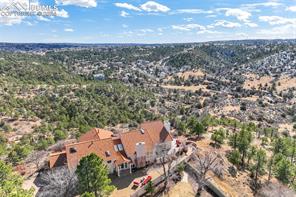 1025 Garlock Court