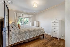 1025 Garlock Court