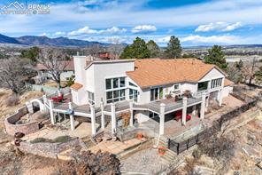 1025 Garlock Court