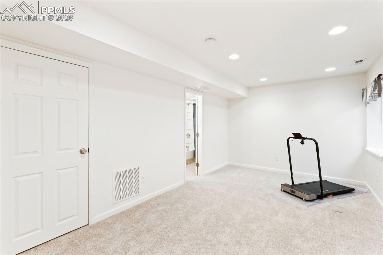 5267 Belle Star Drive