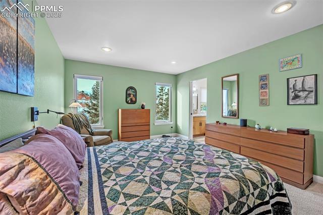 3215 W Pikes Peak Avenue