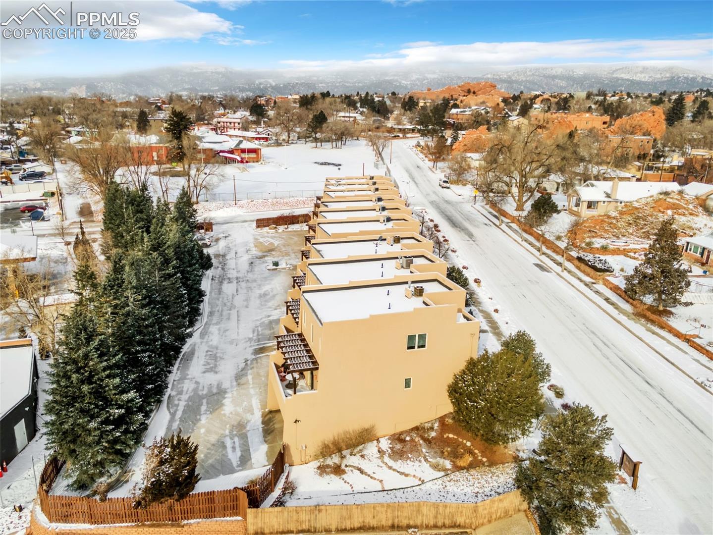 3215 W Pikes Peak Avenue