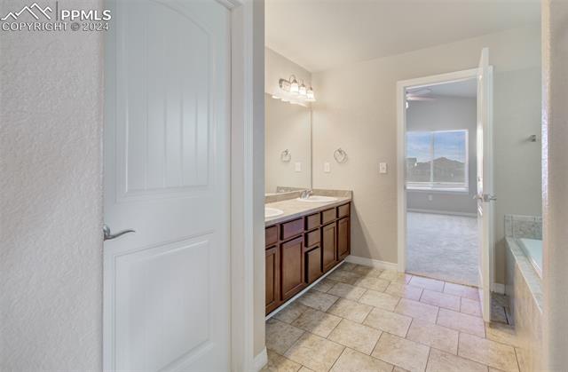 6559 Tranters Creek Way
