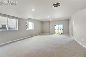 9484 Simper Heights