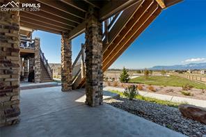 9484 Simper Heights