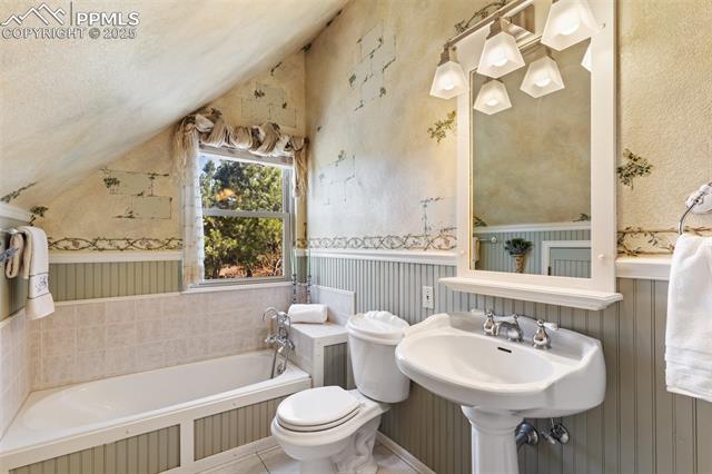 1131 War Eagle Court