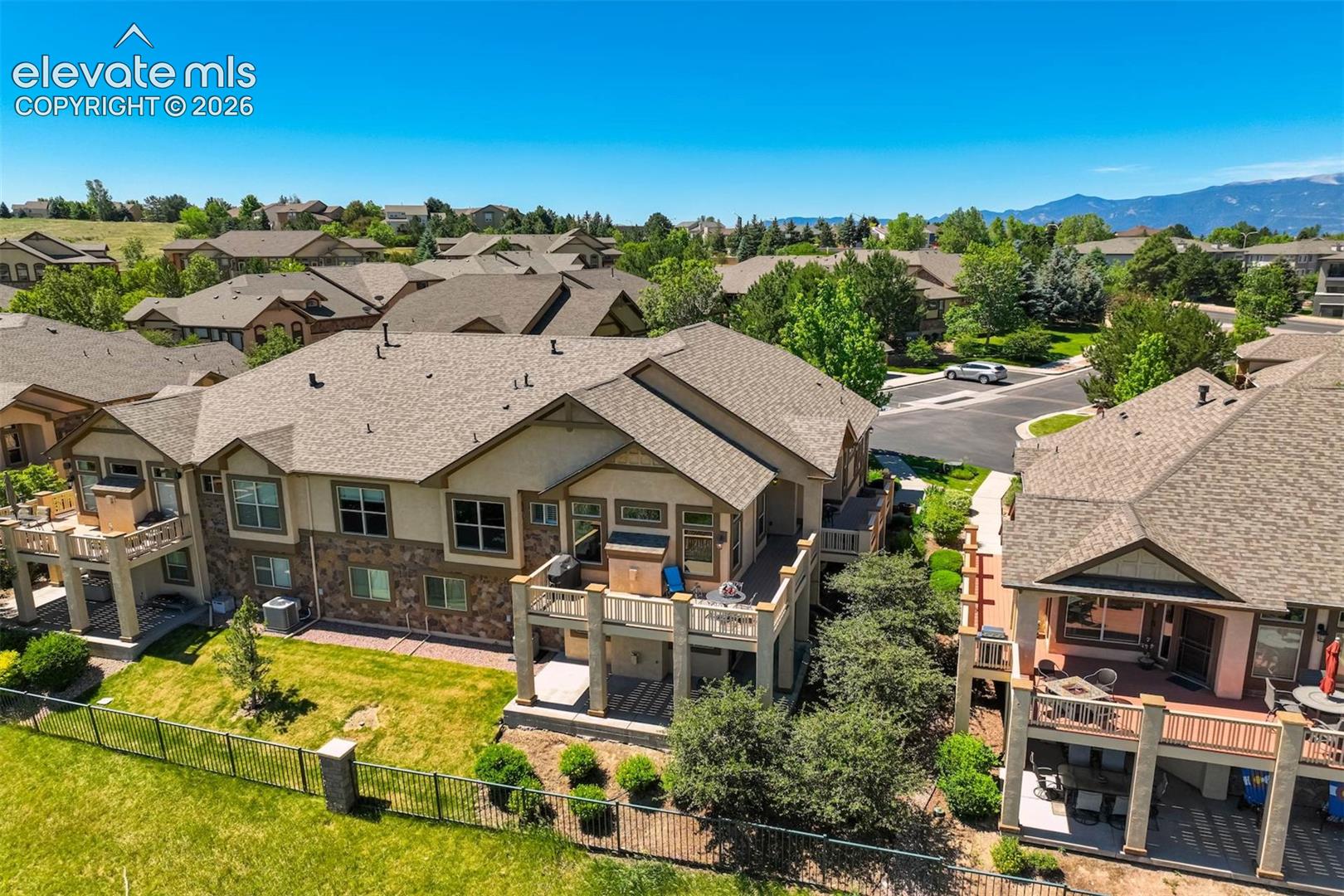 9508 Carriage Creek Point