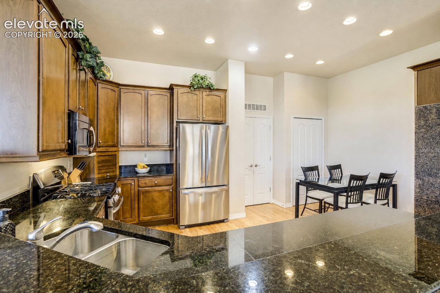 9508 Carriage Creek Point
