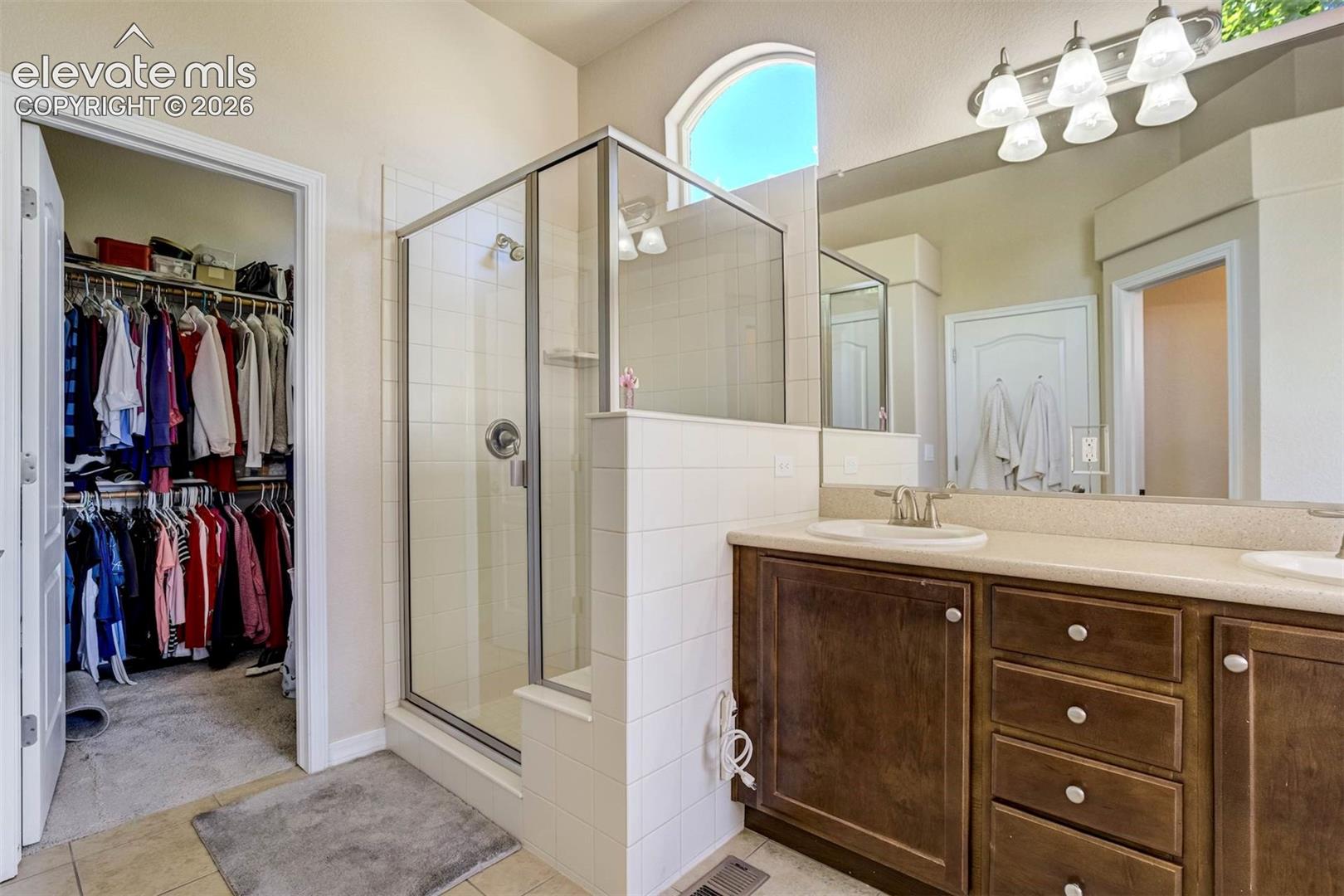 9508 Carriage Creek Point
