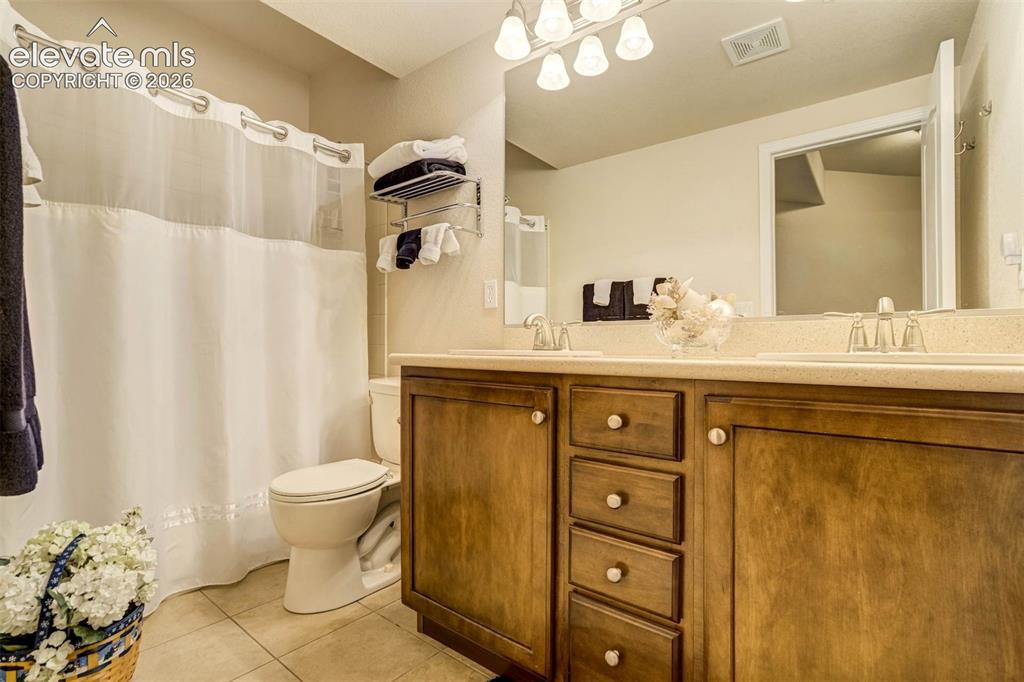 9508 Carriage Creek Point