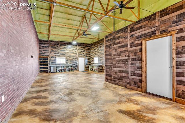 4005 Oak Grove Circle