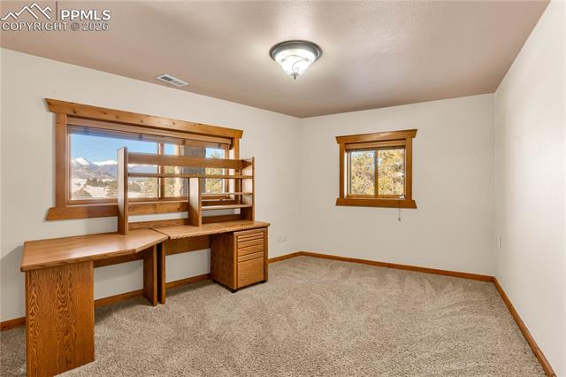 4005 Oak Grove Circle