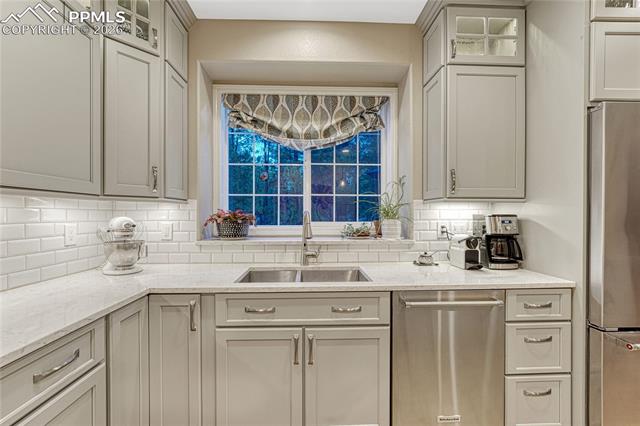 18150 Bakers Farm Road