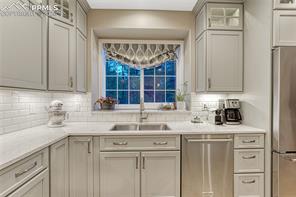 18150 Bakers Farm Road