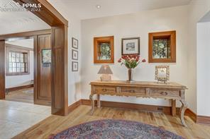 1155 Charles Grove