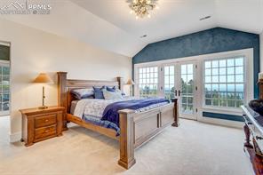 1155 Charles Grove