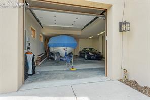 1155 Charles Grove