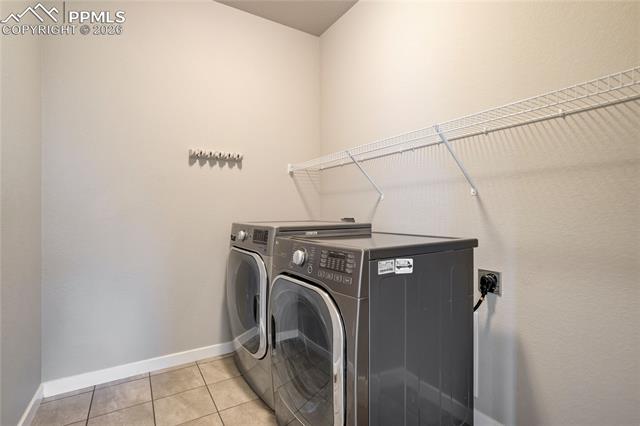 3347 Golden Meadow Way