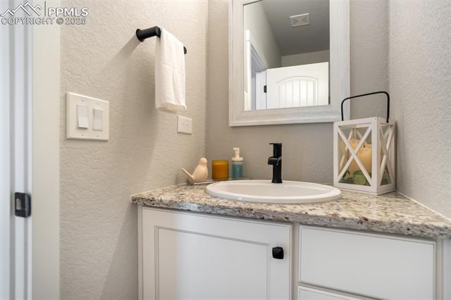 5456 Gansevoort Drive