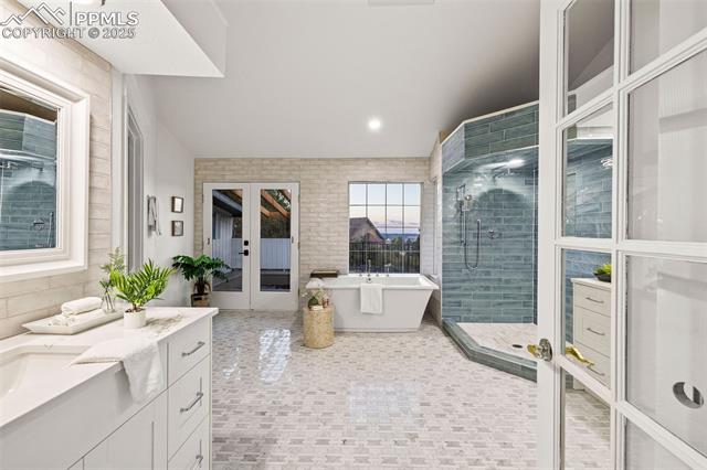 1935 Chateau Point Court