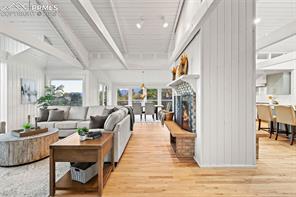 1935 Chateau Point Court