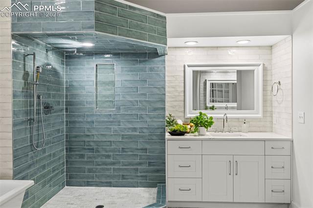 1935 Chateau Point Court