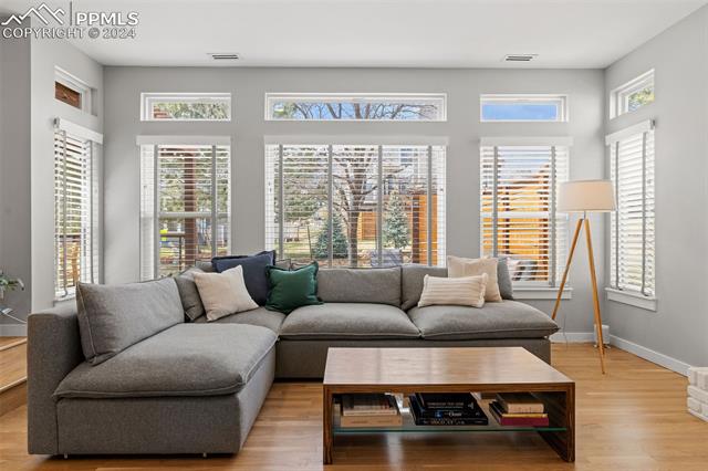 2180 Kittridge Avenue