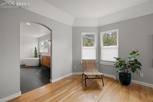 2180 Kittridge Avenue