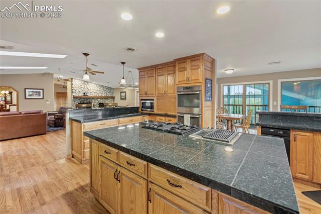 6825 Oak Valley Lane