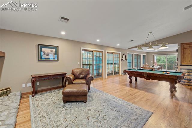 6825 Oak Valley Lane