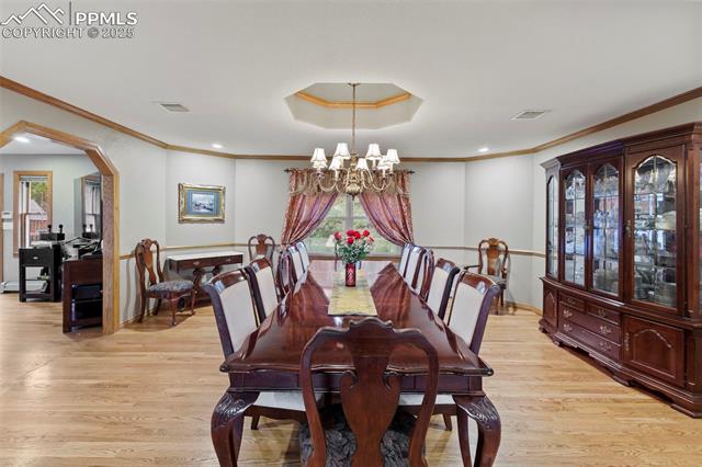 6825 Oak Valley Lane