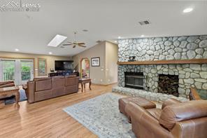 6825 Oak Valley Lane