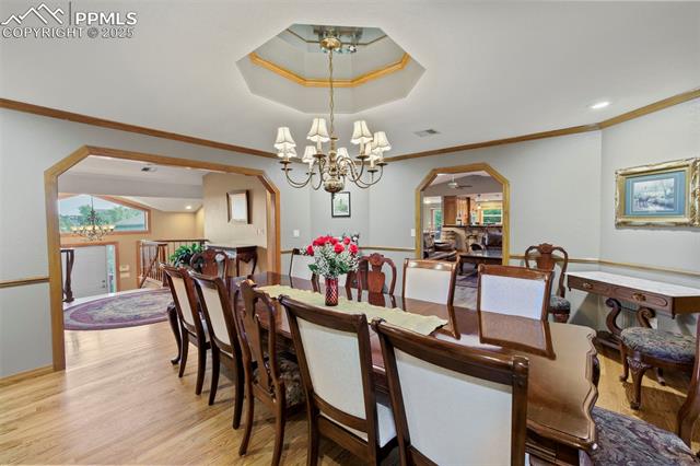 6825 Oak Valley Lane