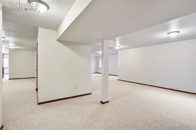 1325 Golden Hills Road