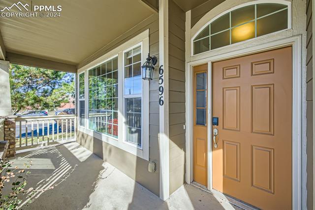 6596 High Knolls Grove