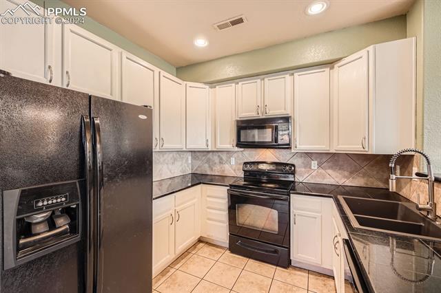 6596 High Knolls Grove