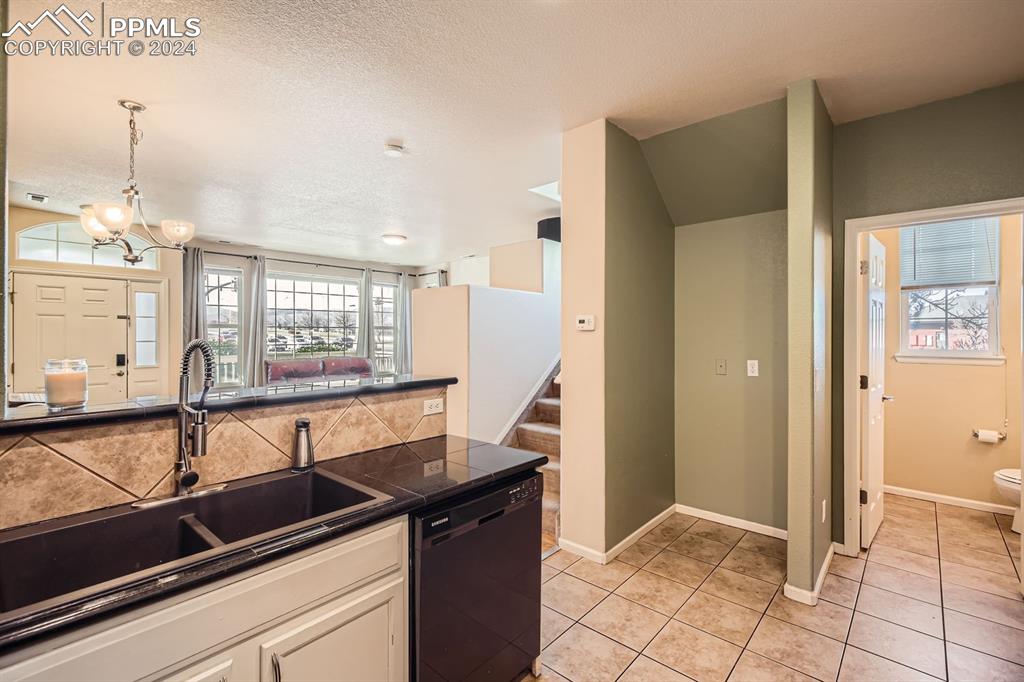 6596 High Knolls Grove