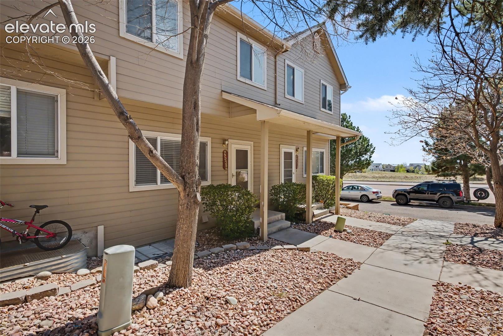 2532 Malpaso Point